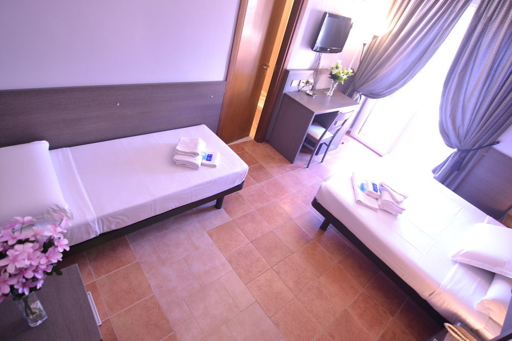 Hotel Mirti Roma Eksteriør bilde